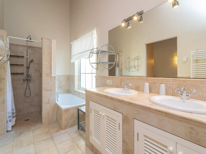 Bathroom 3, Ca Na Margalida - Villa With Private Pool, Baleares