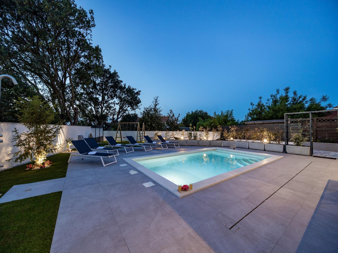 Others 3, Villa in Štinjan near Hidrobaza Beach, Pula