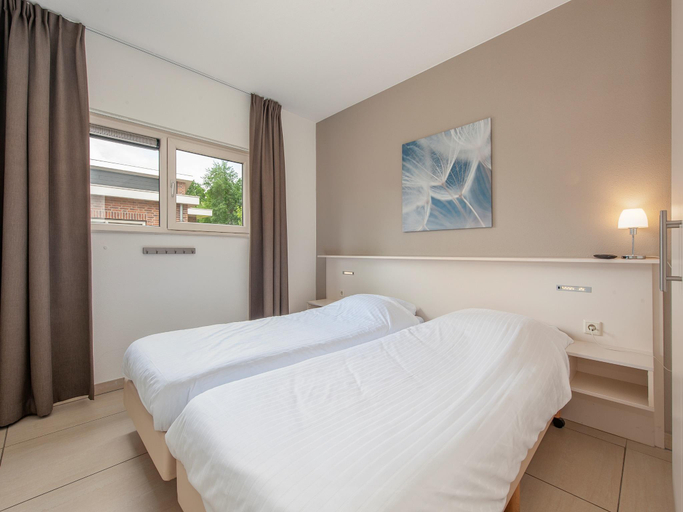 Bedroom, Modern Bungalow with Washer, Arcen en Velden