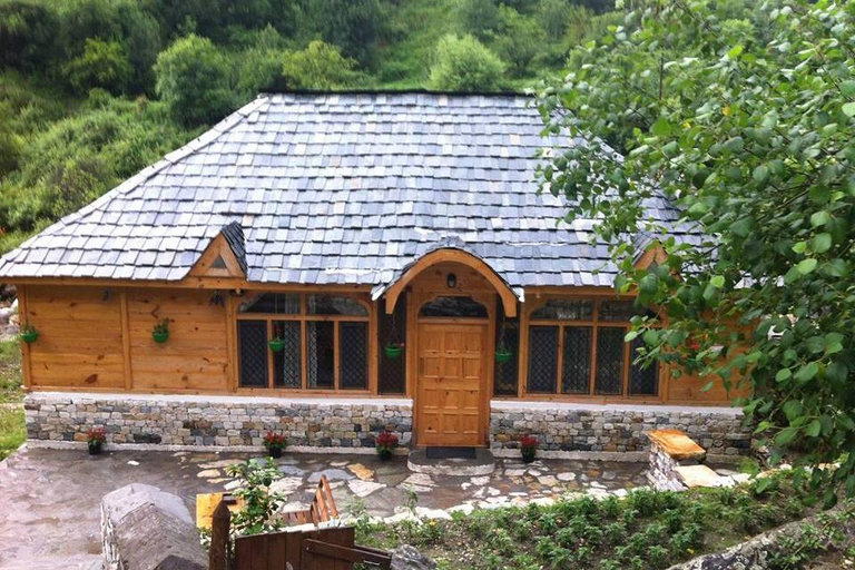 Exterior & Views 5, Jujurana Stays, Kullu