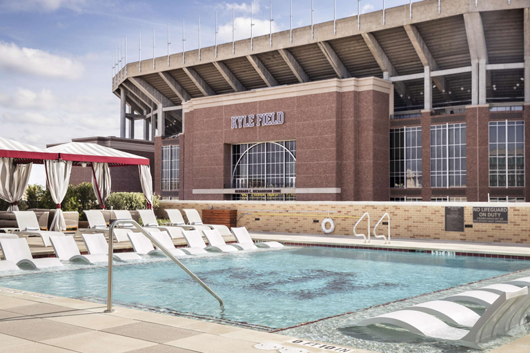 Sport & Beauty 3, Texas A&M Hotel and Conference Center, Brazos