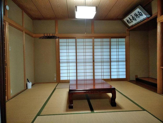 Others 3, Satoyama No Yado Megumi House, Shikokuchūō