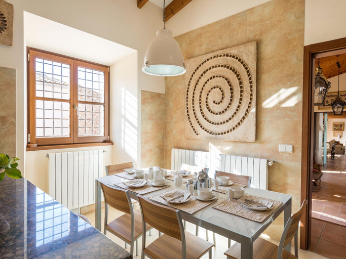 Food & Drinks 2, Rafal Pai - Villa With Private Pool. Free Wifi, Baleares