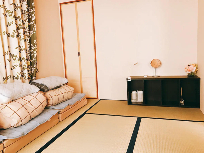 Others 2, Guest House SAKURA, Sakura