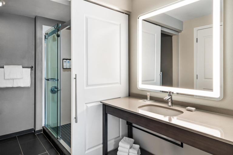Bathroom 5, Hyatt House Richmond / Short Pump, Henrico