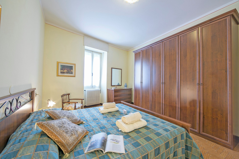 Bedroom 3, Angela -terrace & Beautiful View Lake, Brescia