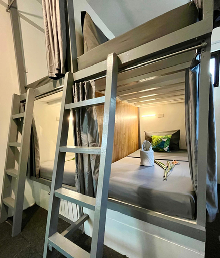Bedroom 3, Avisala Hostel Coron, Coron