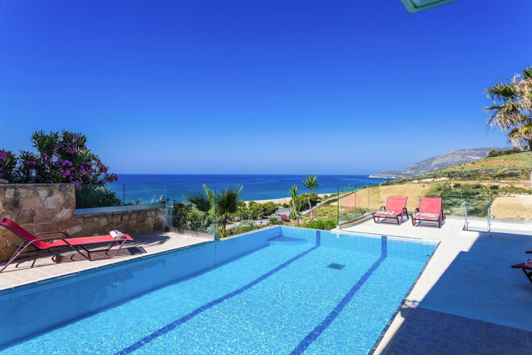 Others 4, Villa in Episkopi with garden, Crete