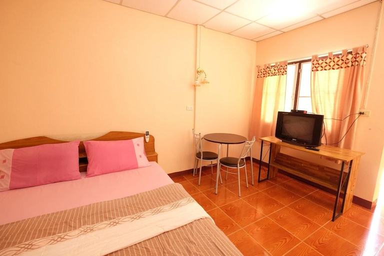 Others 2, 057 Resort, Sikao