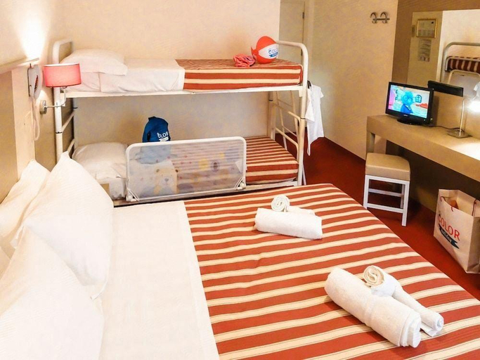 Bedroom 2, Color Metropolitan Family Hotel, Forli' - Cesena