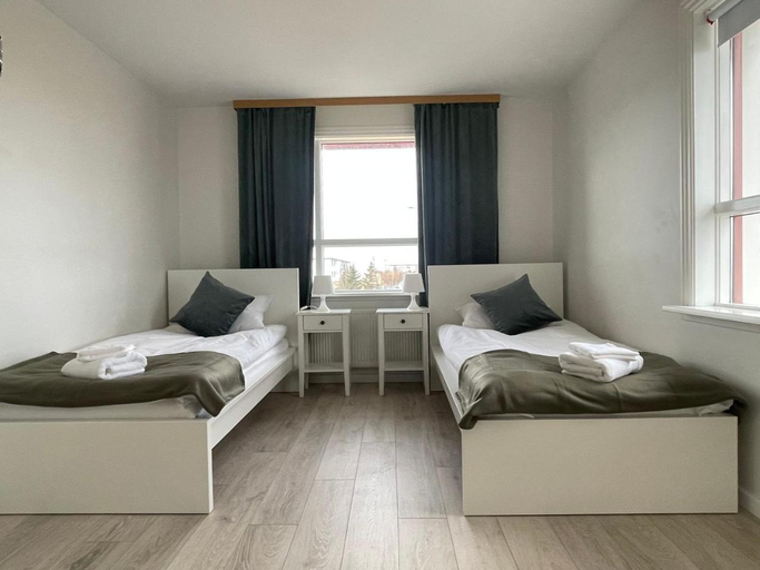 Others 2, IQ Apartments 1, Reykjanesbær
