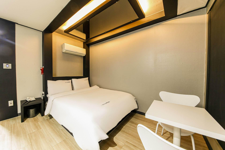 Bedroom 4, Busan Myeongji Design Pop, Gangseo