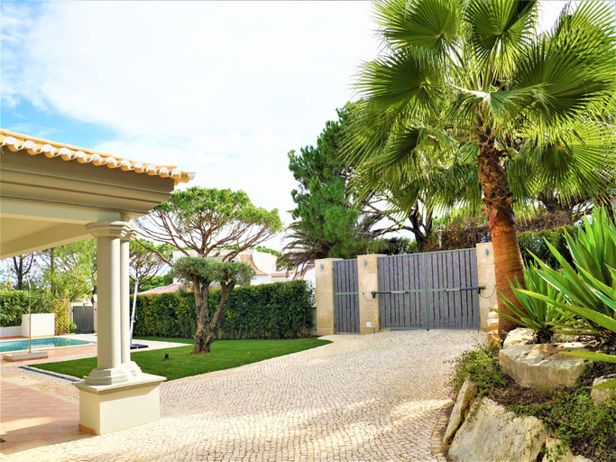 Others 2, Exceptional villa with swimming pool, Loulé