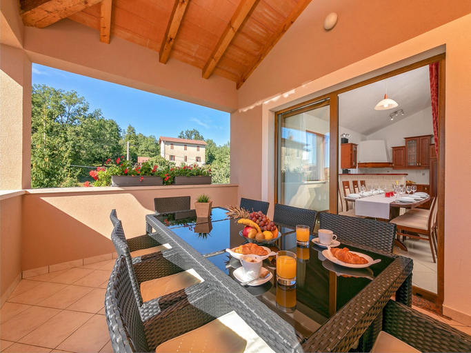 Others 3, Splendid Villa in Vižinada with sauna, Vižinada