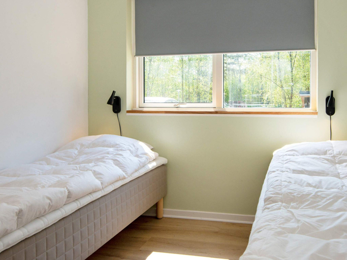 Bedroom 3, 4 Star Holiday Home in Oksbol, Varde