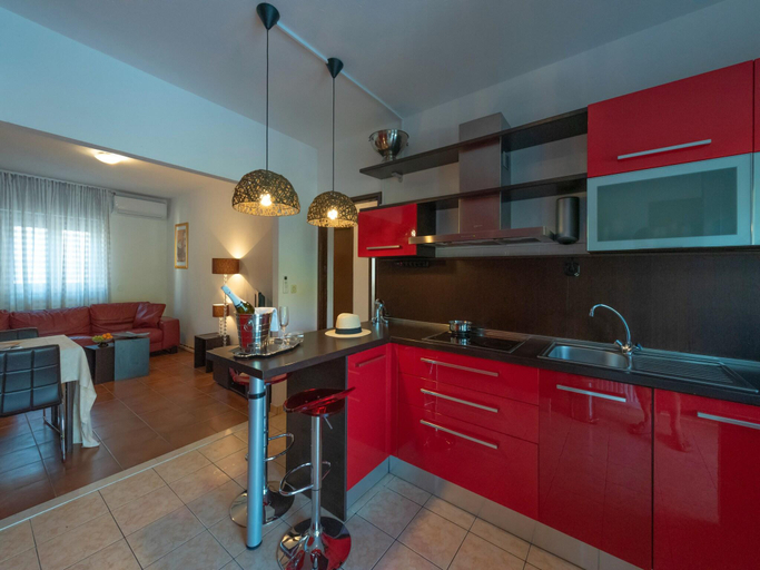 Others 5, Villa in Ugljane with private pool, Trilj