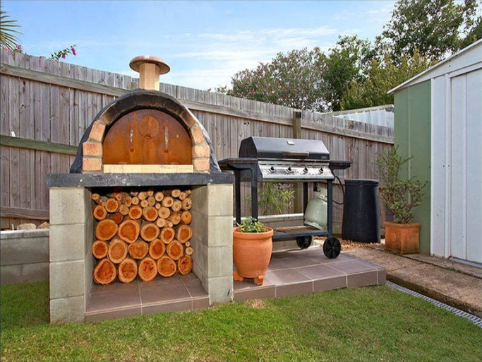 Others 3, Charming 3 Bedroom House in Brisbane, Seventeen Mile Rocks