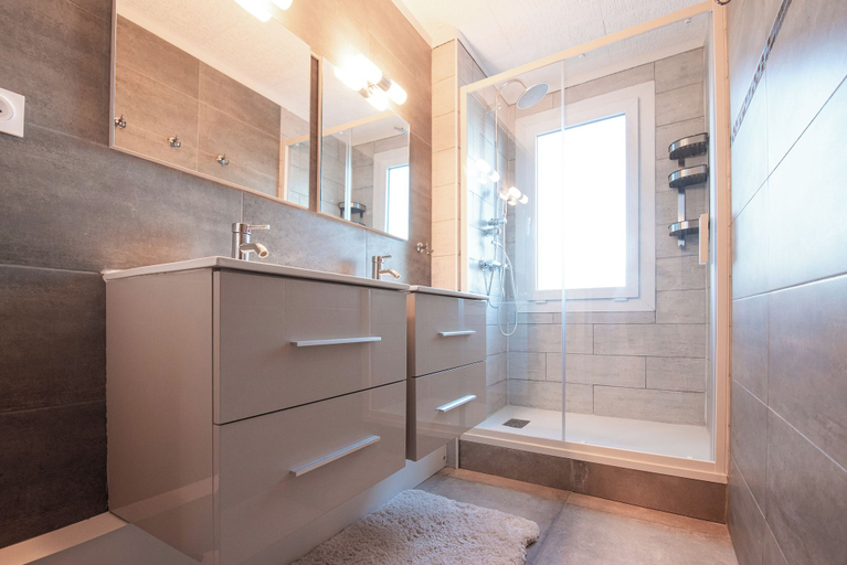 Bathroom, Les chambres du Vercors, Isère