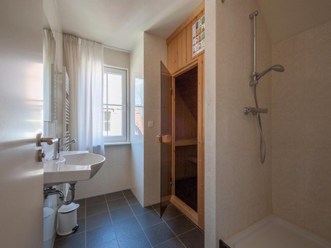 Bathroom 3, Villa with Sauna & Garden, Grafschaft Bentheim