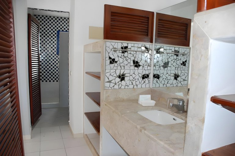 Bathroom 3, El Pueblo Tamlelt, Agadir-Ida ou Tanane