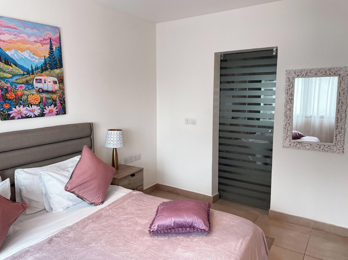 Others 5, Sky Suites Airport, Accra