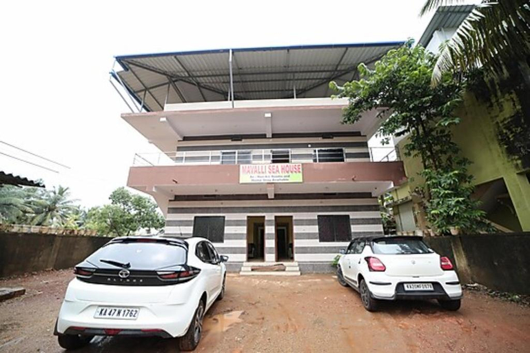 Others 4, Mavalli Sea House Murdeshwar, Uttara Kannada
