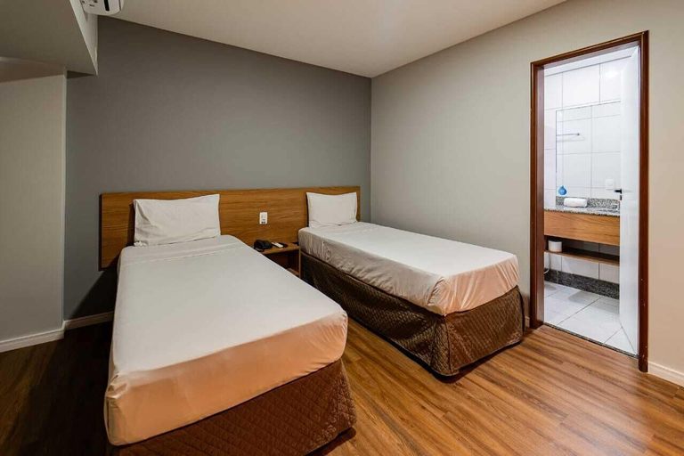 Bedroom 3, Nobile Suites Diamond, Vitoria