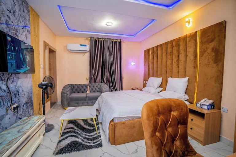 Others 5, Okin Apartment, Ikeja