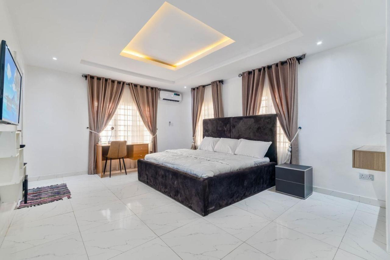 Others 2, Gorgeous Shortlet Apartment Lekki, Eti-Osa