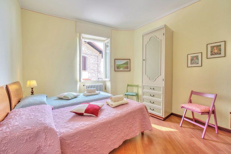 Bedroom 5, Angela -terrace & Beautiful View Lake, Brescia