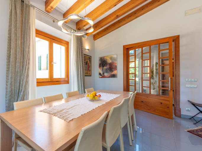Food & Drinks 5, Villa Golf Marina - Villa With Private Pool, Baleares