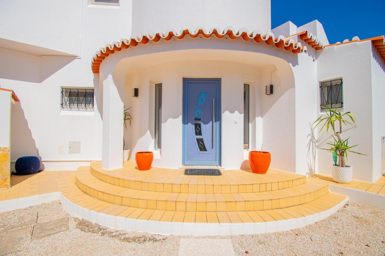 Others 3, 66 ADM Clara Beautifully Renovated Villa, Lagoa