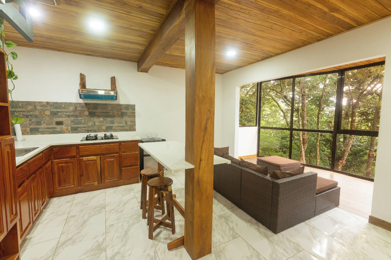 Others 5, Casas Clusia Monteverde, Puntarenas