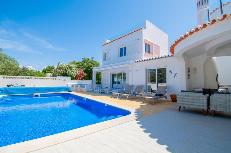 Others 2, 66 ADM Clara Beautifully Renovated Villa, Lagoa