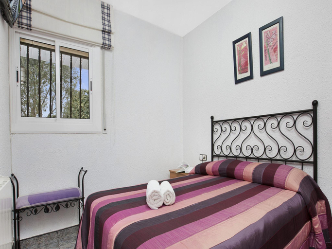 Bedroom 3, Sea and mountain view villa with pool, Girona