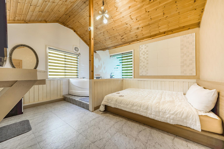 Bedroom 2, Gapyeong Green Star Pension, Gapyeong