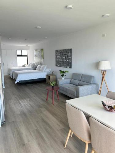 Others 5, BEE Suites Escalante, San José