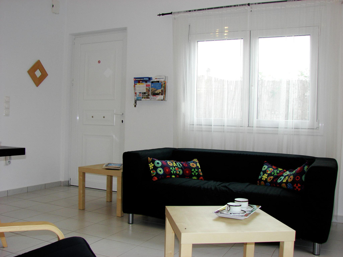 Others 5, Villa in Loutra with Pool near Rethymno, Crete