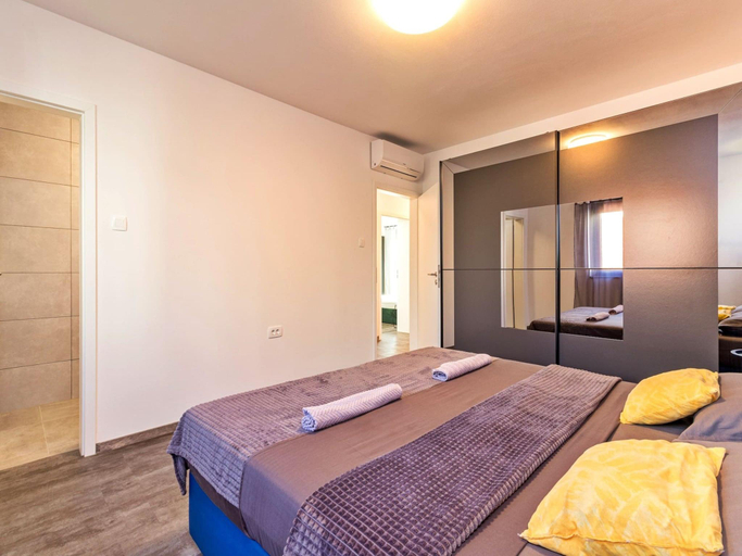 Bedroom 3, Spacious villa in Pula with heated pool, Vodnjan