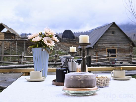 Others 4, Hemu Zuoan Homestay, Altay