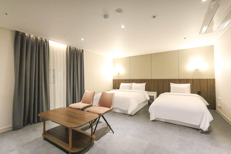 Bedroom 3, Cheonan Hotel Juno, Cheonan