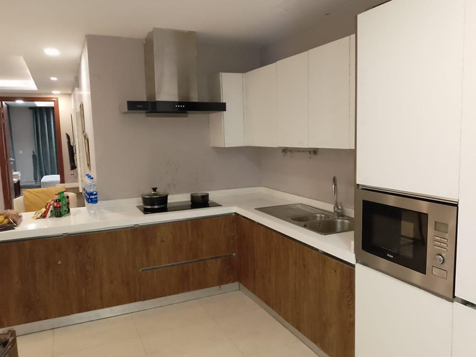 Others 4, Gold Crest Luxury Apartments, Lahore
