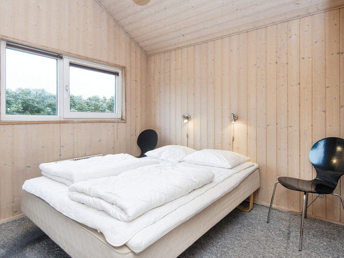 Bedroom 3, 6 Person Holiday Home in Harboore, Lemvig