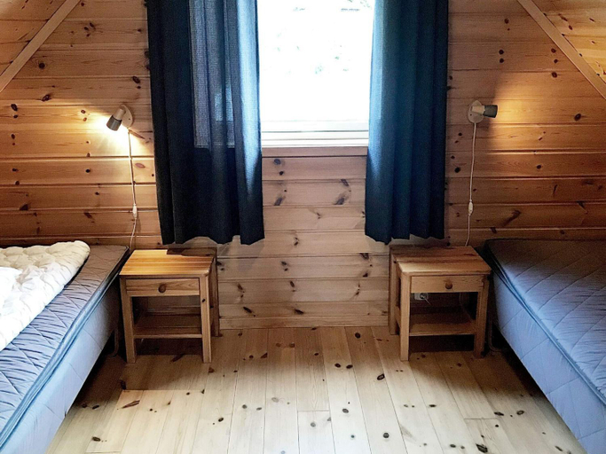 Bedroom 2, person holiday home in Seim, Lindås