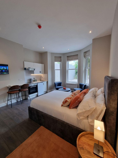 Bedroom 3, The Ivy Apartments, Poole