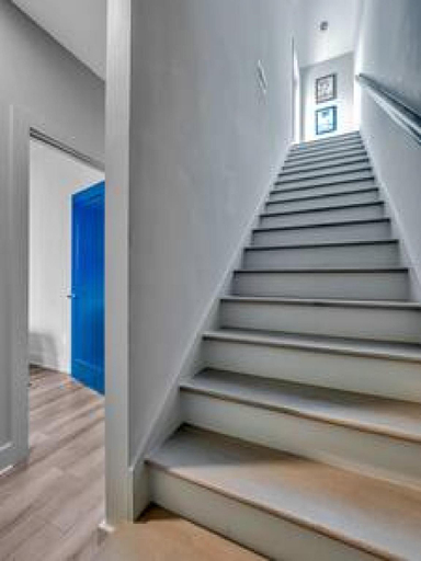 Others 5, NEW Pink Howdy Oasis 13 Beds Rooftop View Parking, Davidson