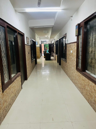 Public Area 4, Roomshala Vasant Villas- ILBS Hospital, Delhi