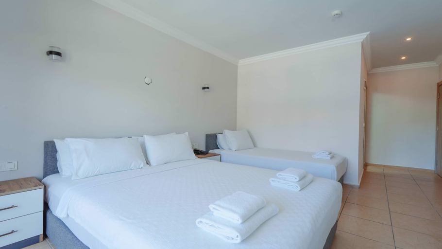 Others 4, Seven Brothers Hotel, Marmaris
