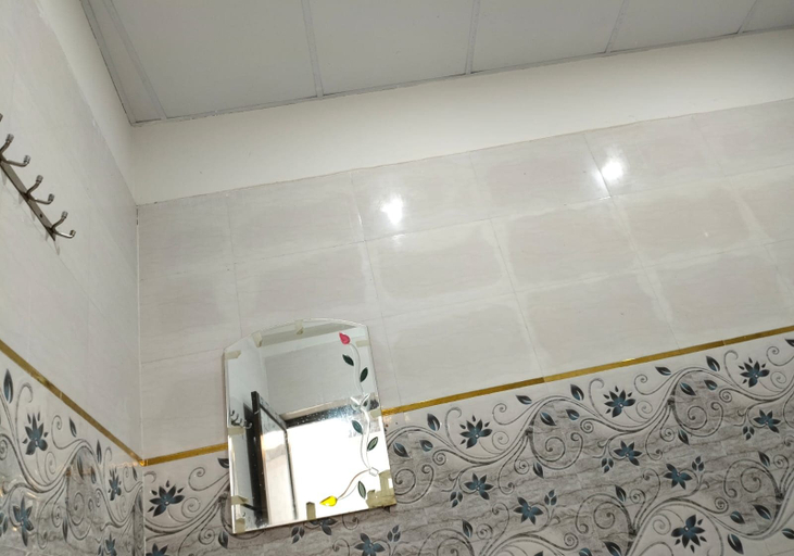 Bathroom 5, BK PALACE, Faizabad
