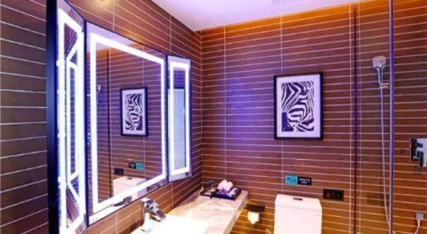 Bathroom 3, Xana Hotelle·Tianshui Shangyi Plaza, Tianshui